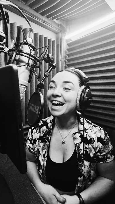Why Professional Voice Overs Increase Engagement