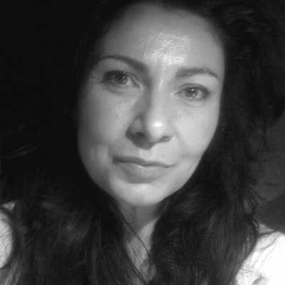 Asela - Spanish - Castilian voiceover artist with deVine Voices Spanish - Castilian voiceover agency