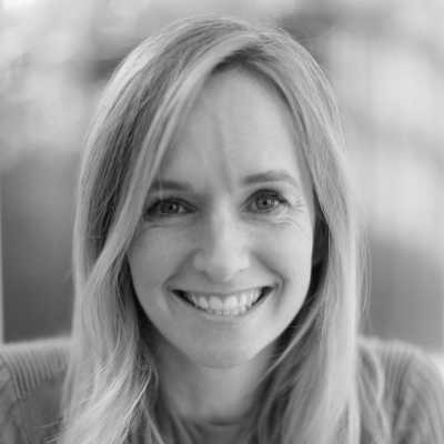 Katherine - French voiceover artist with deVine Voices French voiceover agency