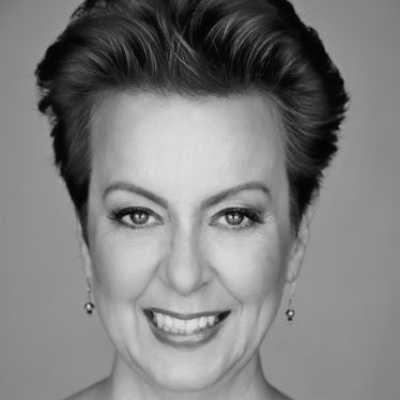 Mukti - French - Canadian Québécois voiceover artist with deVine Voices French - Canadian Québécois voiceover agency