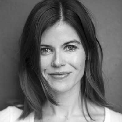 Émilie - French voiceover artist with deVine Voices French voiceover agency