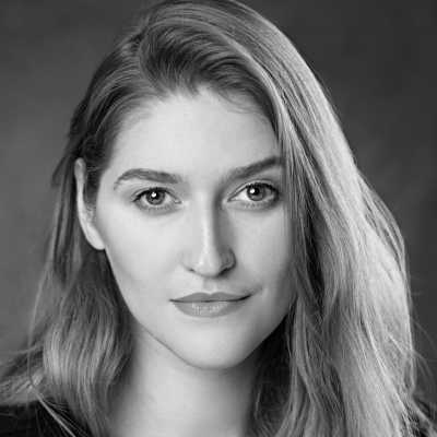 Bogdana - German voiceover artist with deVine Voices German voiceover agency