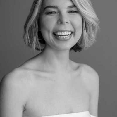 Chloë E - English - New Zealand voiceover artist with deVine Voices English - New Zealand voiceover agency