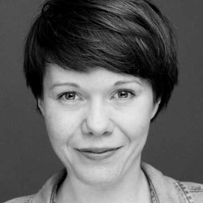 Rachel - Norwegian voiceover artist with deVine Voices Norwegian voiceover agency