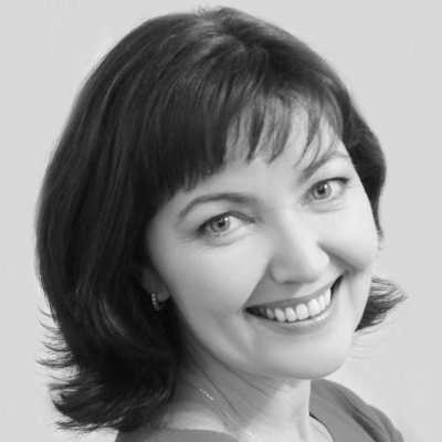 Olga Z - Russian voiceover artist with deVine Voices Russian voiceover agency