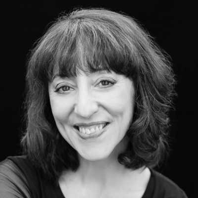 Vicky - Spanish - Castilian voiceover artist with deVine Voices Spanish - Castilian voiceover agency