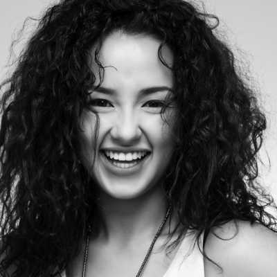 Ingrid H - Spanish - Colombian voiceover artist with deVine Voices Spanish - Colombian voiceover agency