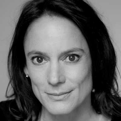 Ginger Nicole - German - Swiss voiceover artist with deVine Voices German - Swiss voiceover agency