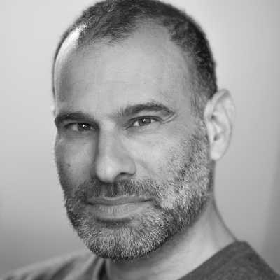 Allon - Dutch voiceover artist with deVine Voices Dutch voiceover agency