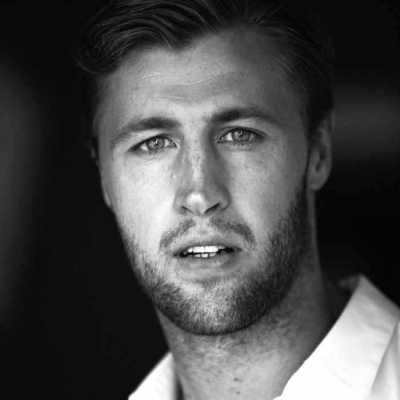 Kelvin - English - Australian voiceover artist with deVine Voices English - Australian voiceover agency