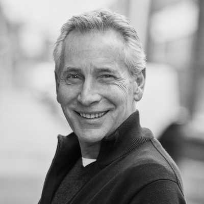 Nick - English voiceover artist with deVine Voices English voiceover agency