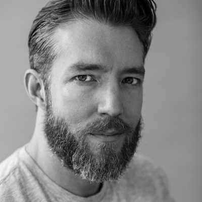 Austin - English voiceover artist with deVine Voices English voiceover agency