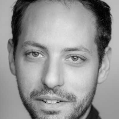 Philip - French voiceover artist with deVine Voices French voiceover agency