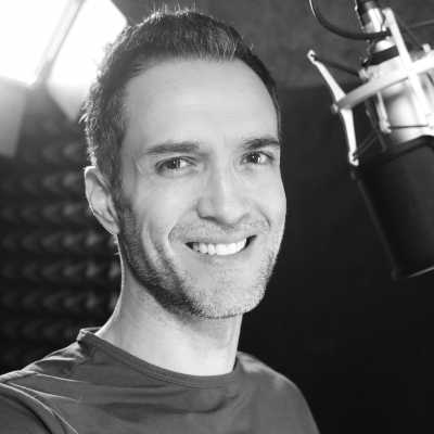 Alfonso L - Spanish - Mexican voiceover artist with deVine Voices Spanish - Mexican voiceover agency