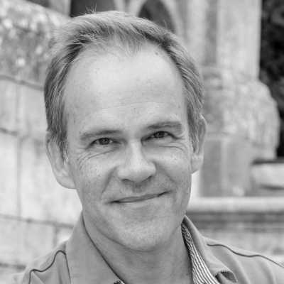 Matt A - Swedish voiceover artist with deVine Voices Swedish voiceover agency