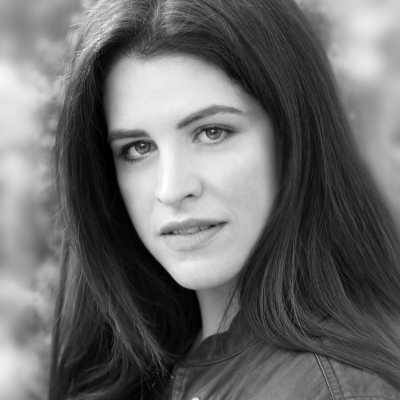 Mara - Italian voiceover artist with deVine Voices Italian voiceover agency
