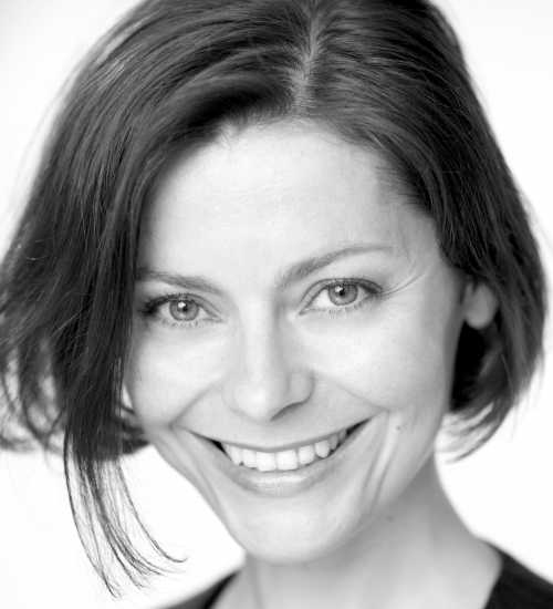 Britta -  voiceover artist with deVine Voices  voiceover agency