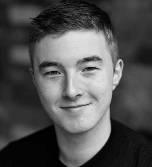 Barnaby -  voiceover artist with deVine Voices  voiceover agency