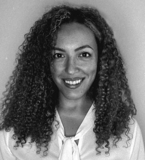 Hannah J -  voiceover artist with deVine Voices  voiceover agency