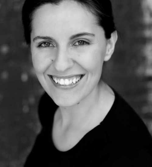 Stephanie  -  voiceover artist with deVine Voices  voiceover agency