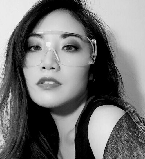 Erica -  voiceover artist with deVine Voices  voiceover agency