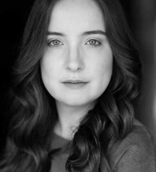 Hannah B -  voiceover artist with deVine Voices  voiceover agency