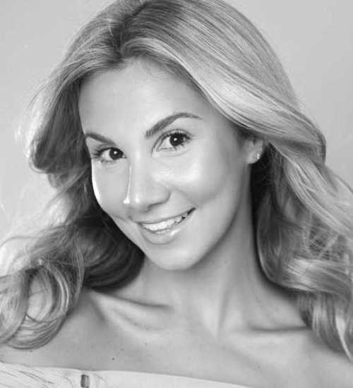Ellie S -  voiceover artist with deVine Voices  voiceover agency