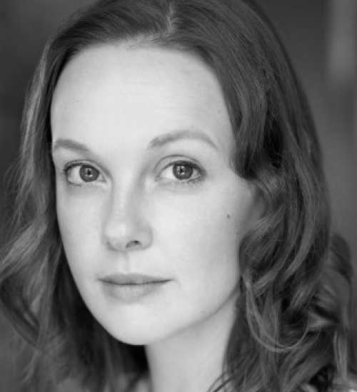 Victoria -  voiceover artist with deVine Voices  voiceover agency