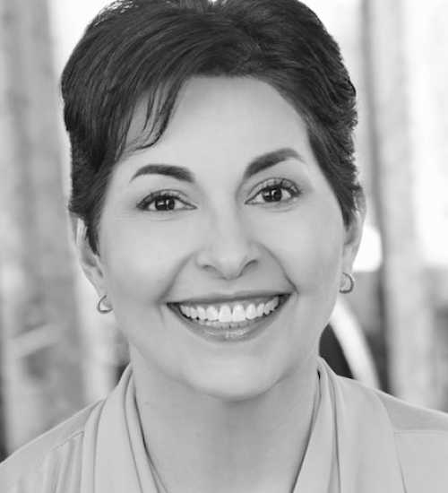 Fariba -  voiceover artist with deVine Voices  voiceover agency