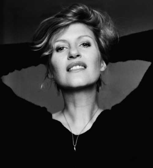 Trine T -  voiceover artist with deVine Voices  voiceover agency