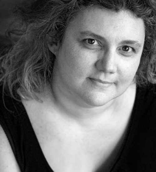 Cathy -  voiceover artist with deVine Voices  voiceover agency