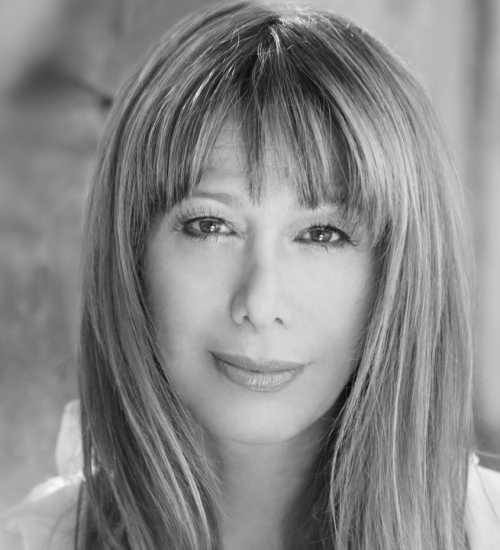 Tally -  voiceover artist with deVine Voices  voiceover agency