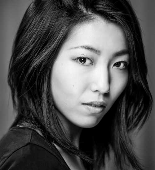 Rina -  voiceover artist with deVine Voices  voiceover agency