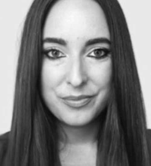 Aisling -  voiceover artist with deVine Voices  voiceover agency