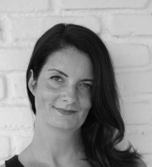 María C -  voiceover artist with deVine Voices  voiceover agency