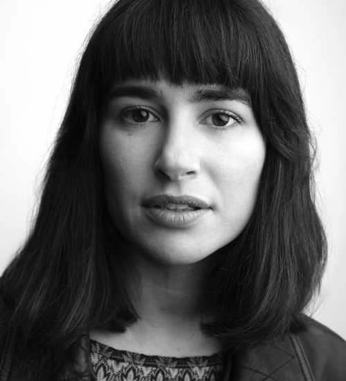 Lucia -  voiceover artist with deVine Voices  voiceover agency
