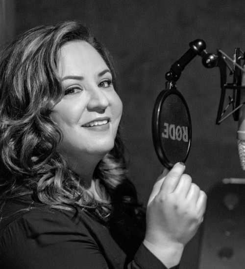 Magda -  voiceover artist with deVine Voices  voiceover agency