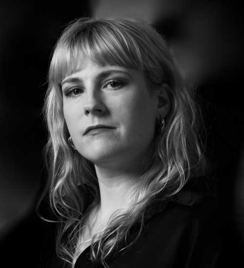 Anna K -  voiceover artist with deVine Voices  voiceover agency