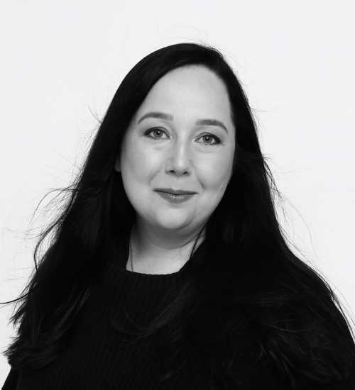 Mikaela -  voiceover artist with deVine Voices  voiceover agency