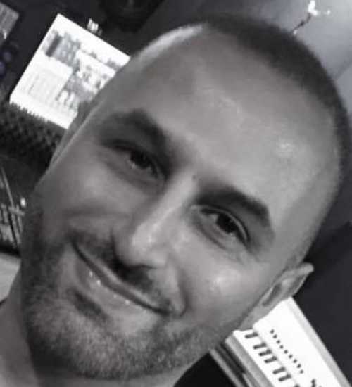 Nassim -  voiceover artist with deVine Voices  voiceover agency