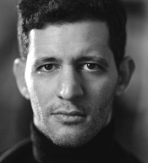 Waleed -  voiceover artist with deVine Voices  voiceover agency