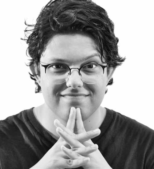 Daniel D -  voiceover artist with deVine Voices  voiceover agency