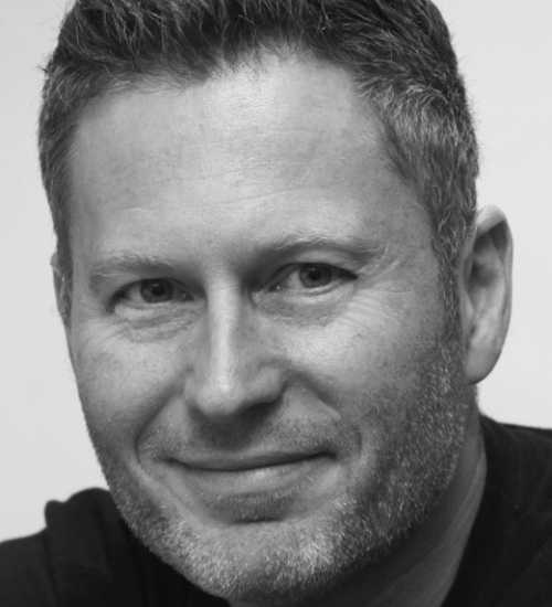 Dan S -  voiceover artist with deVine Voices  voiceover agency