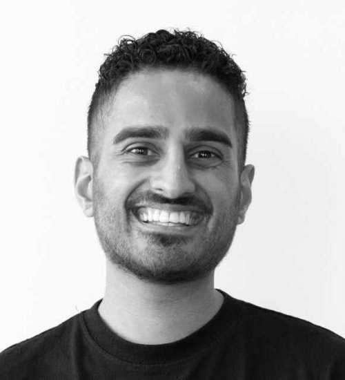 Alexinder -  voiceover artist with deVine Voices  voiceover agency
