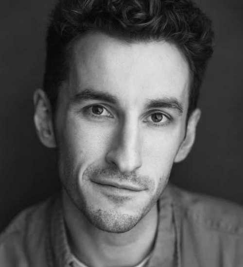 Edward -  voiceover artist with deVine Voices  voiceover agency
