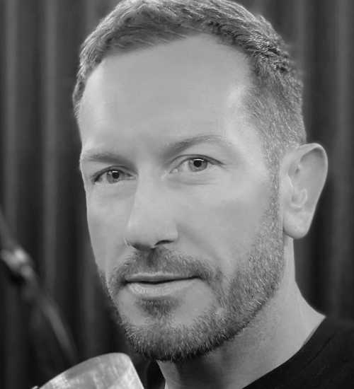Marc -  voiceover artist with deVine Voices  voiceover agency