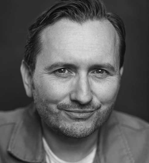 James F -  voiceover artist with deVine Voices  voiceover agency
