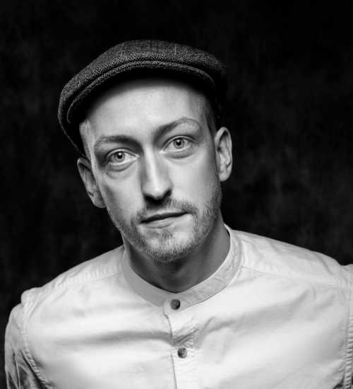 Matt J -  voiceover artist with deVine Voices  voiceover agency