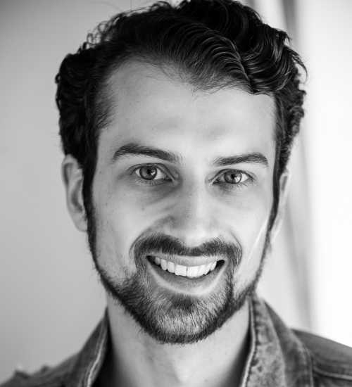 Alexander B -  voiceover artist with deVine Voices  voiceover agency