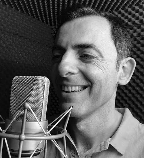 Gianluca -  voiceover artist with deVine Voices  voiceover agency